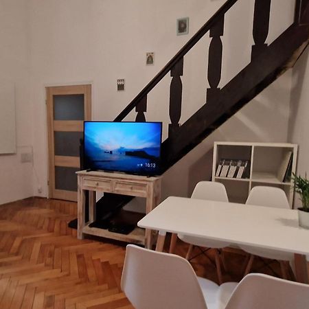 St Gertruda Apartment Free Parking Citybeat#2 Krakau Exterior foto